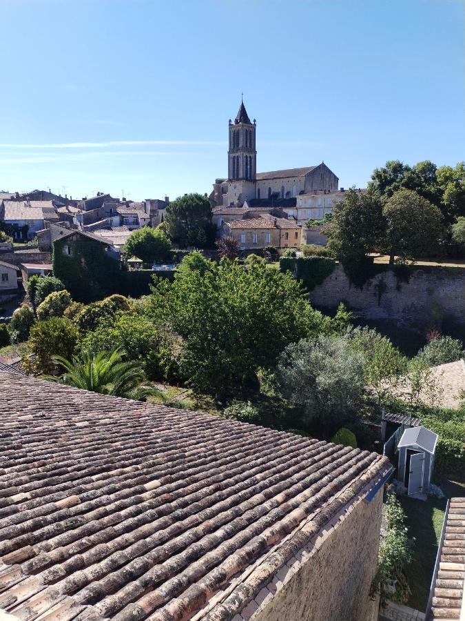 Maison Calme Villa La Reole Bagian luar foto